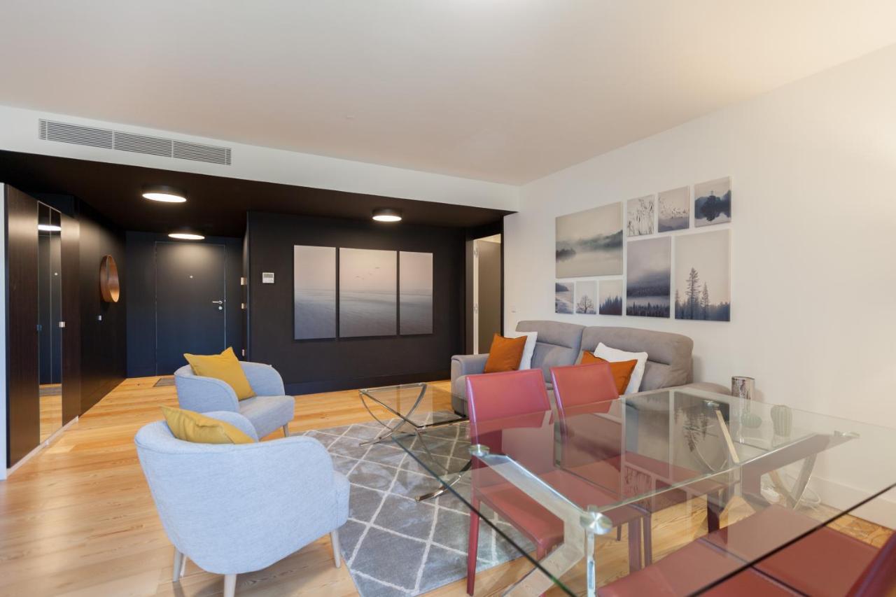 Flh Praca Comercio Artistic Flat With Balcony Lissabon Buitenkant foto