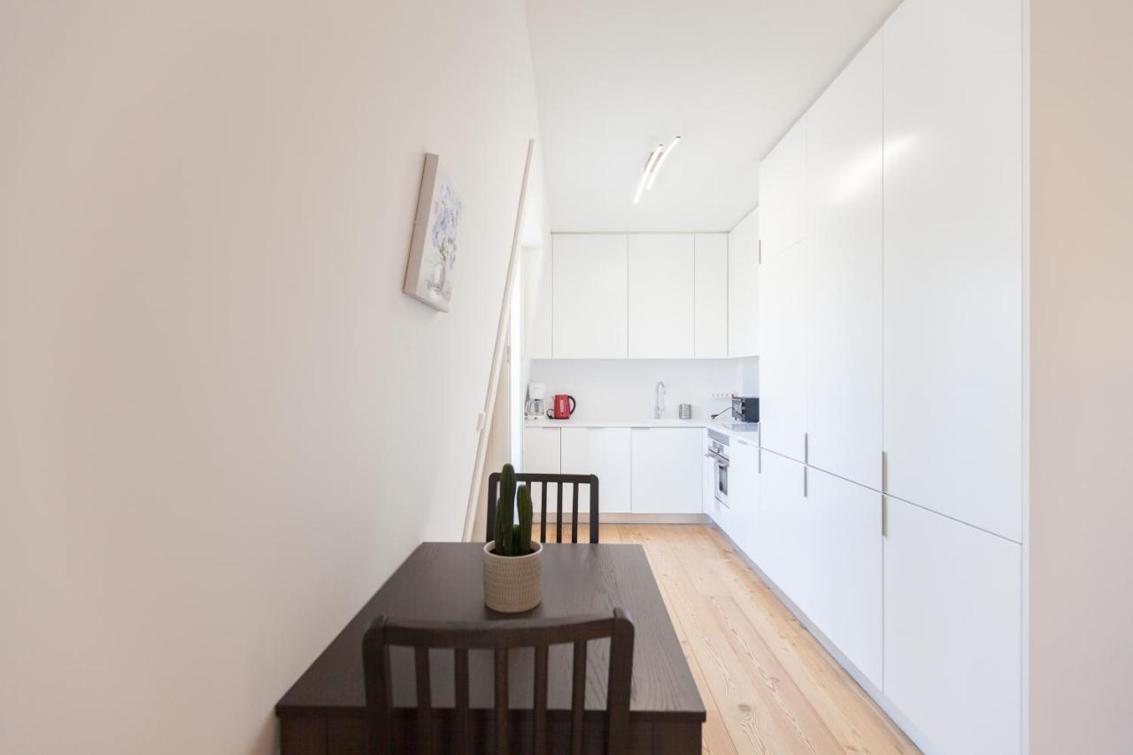 Flh Praca Comercio Artistic Flat With Balcony Lissabon Buitenkant foto