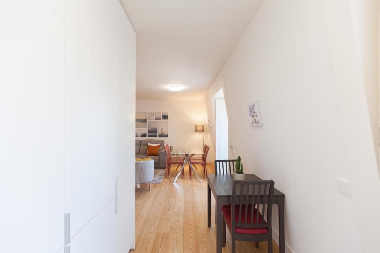 Flh Praca Comercio Artistic Flat With Balcony Lissabon Buitenkant foto